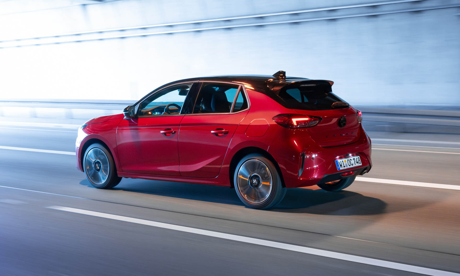 Opel Corsa Hybrid 03