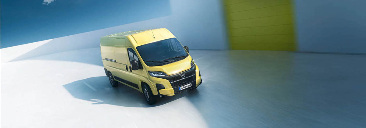 Opel Movano 2023 nyito
