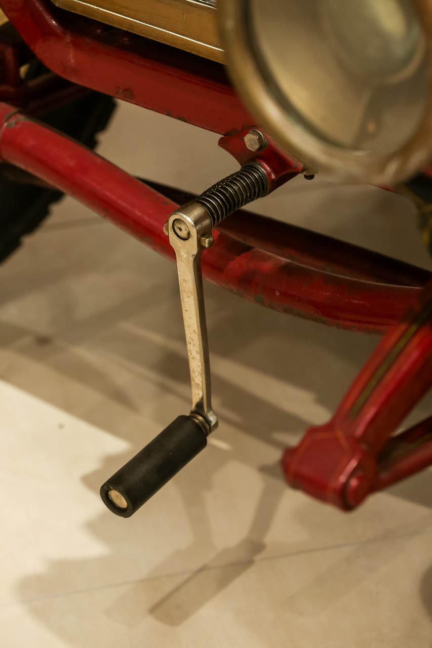 Peugeot 1906-8525