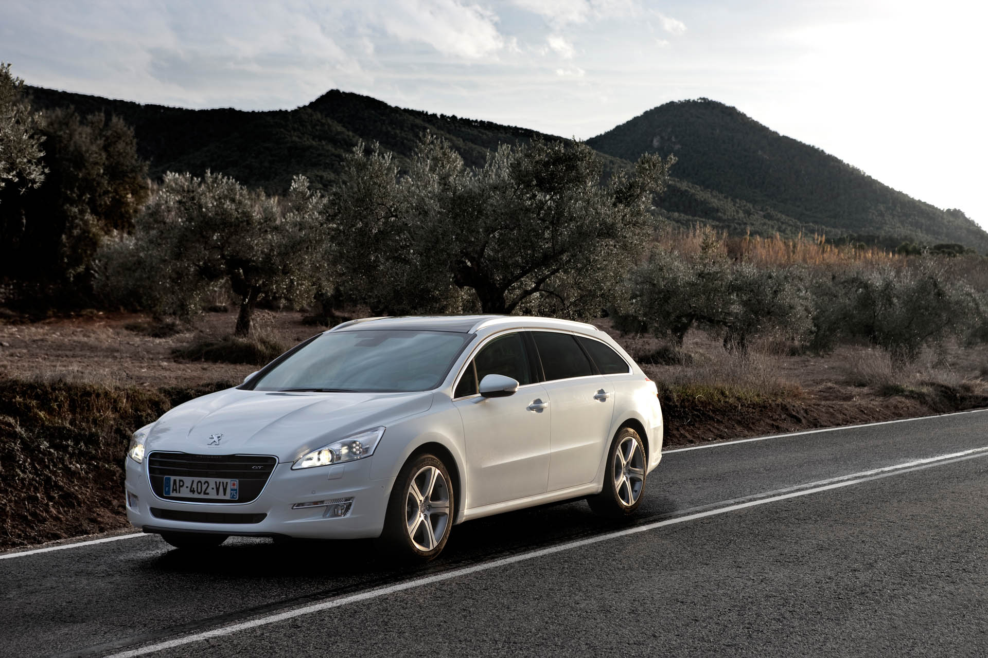 peugeot 508SW 1101NC001