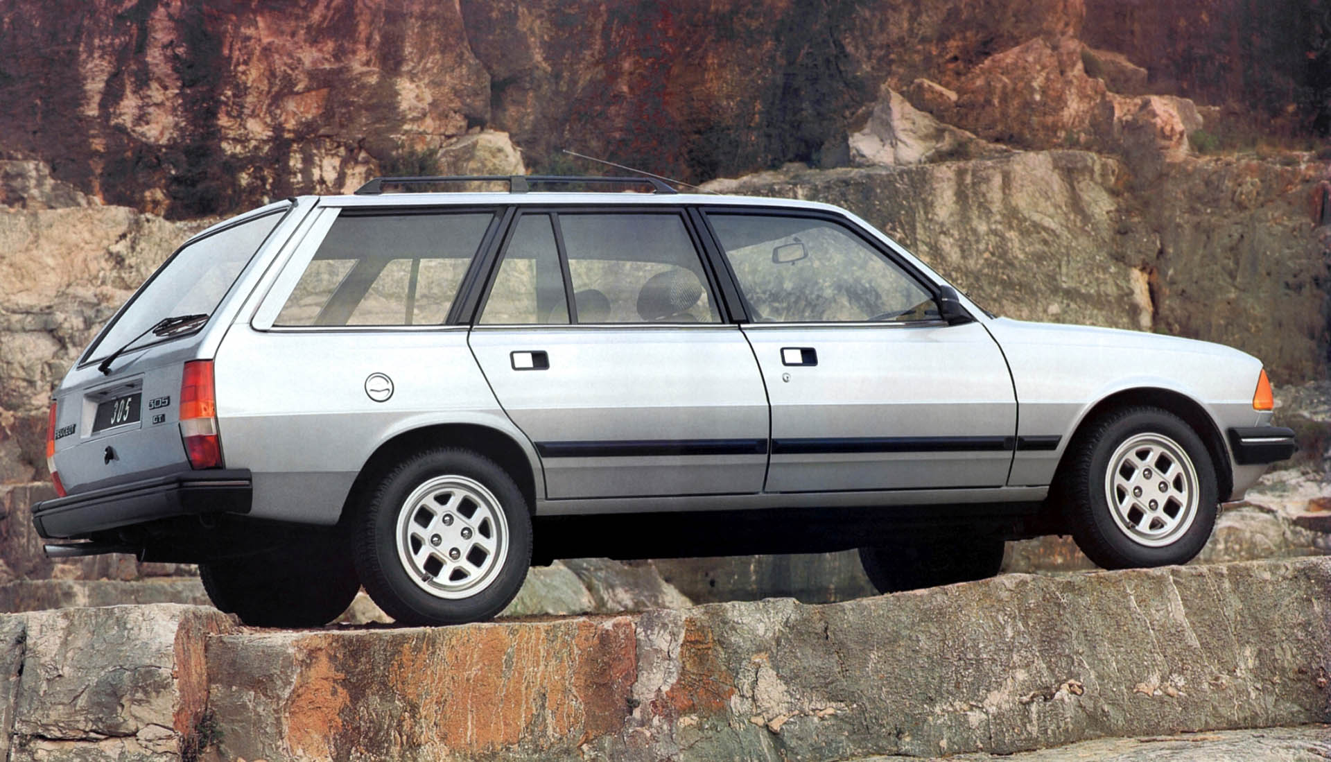 peugeot 305 break