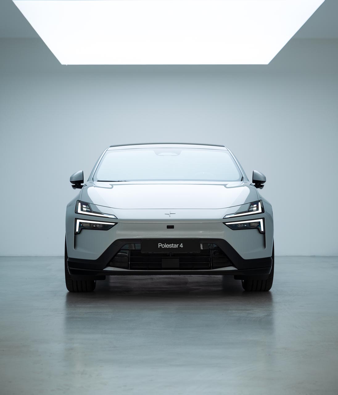 Polestar 4 SUV coup11