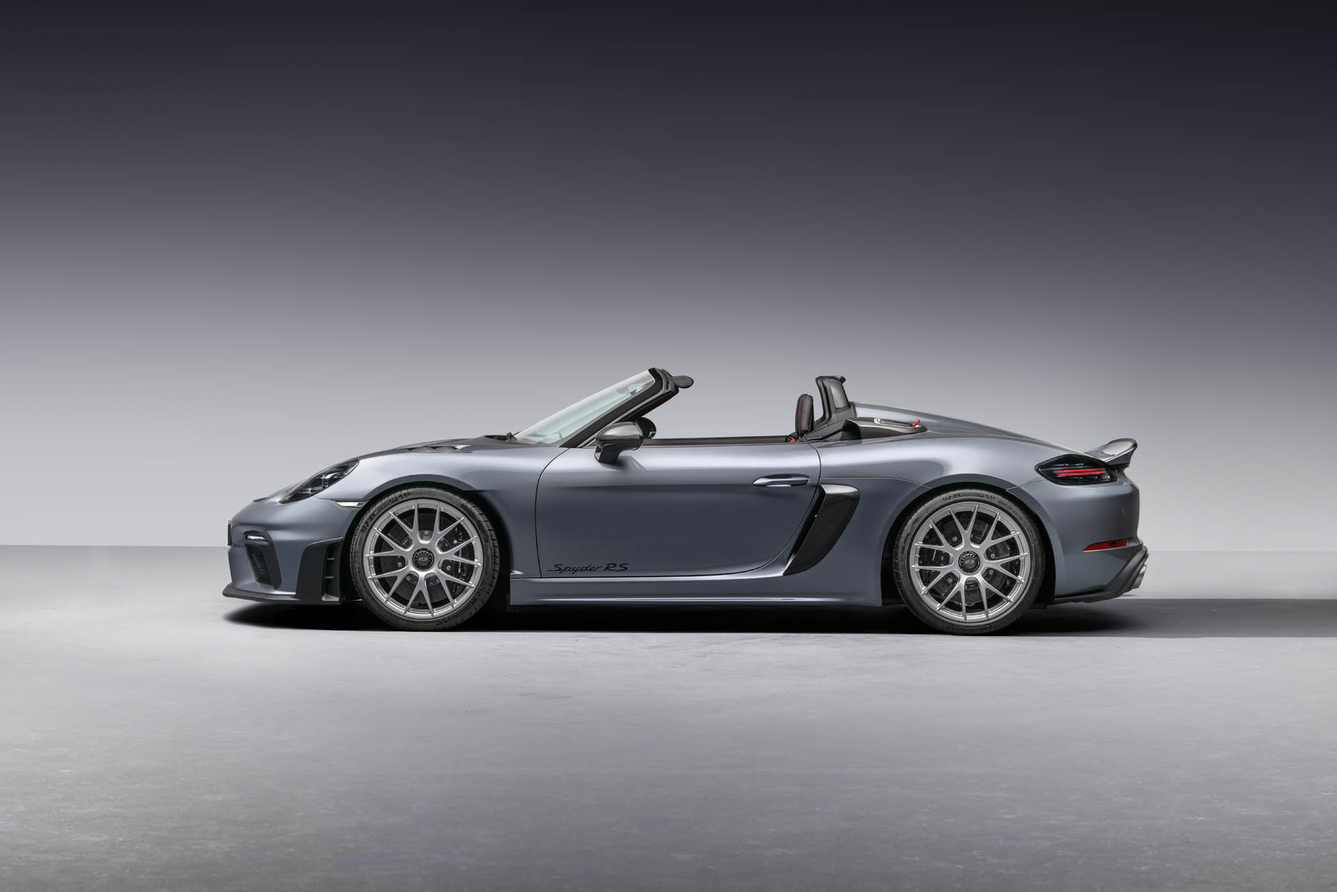 Porsche 718 Spyder RS 07