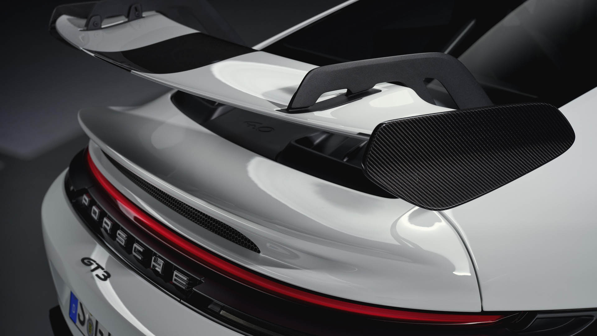 Porsche 911 GT3 2024 16