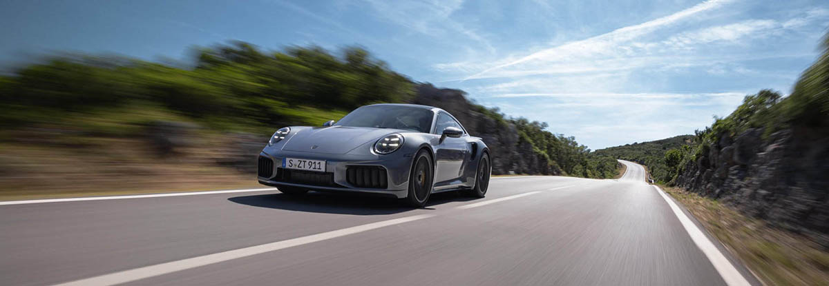 Porsche 911 Turbo S 2025 nyito