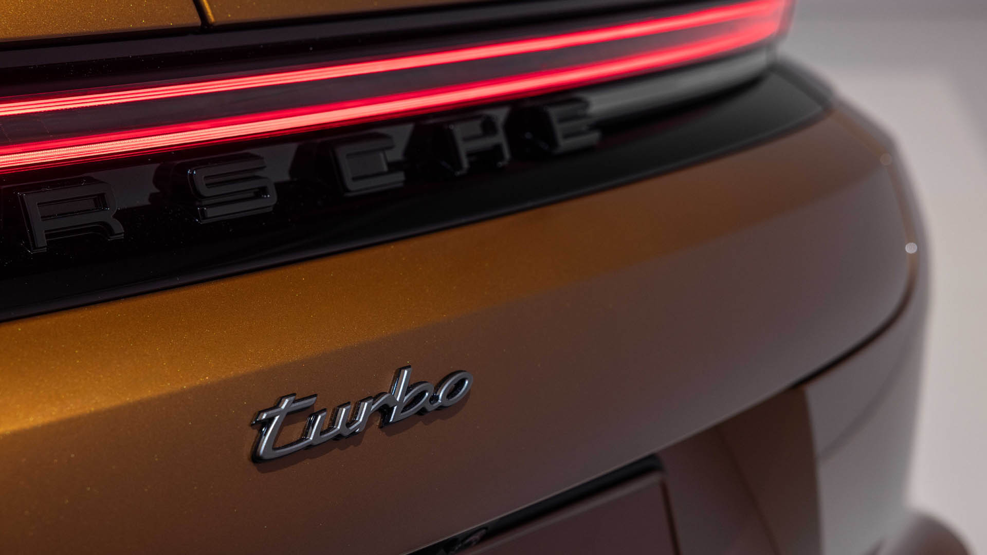 Porsche Panamera 2023 21