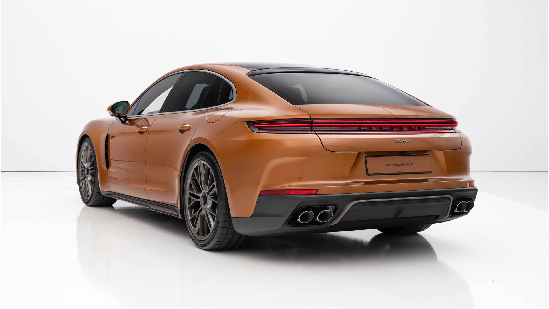 Porsche Panamera 2023 32
