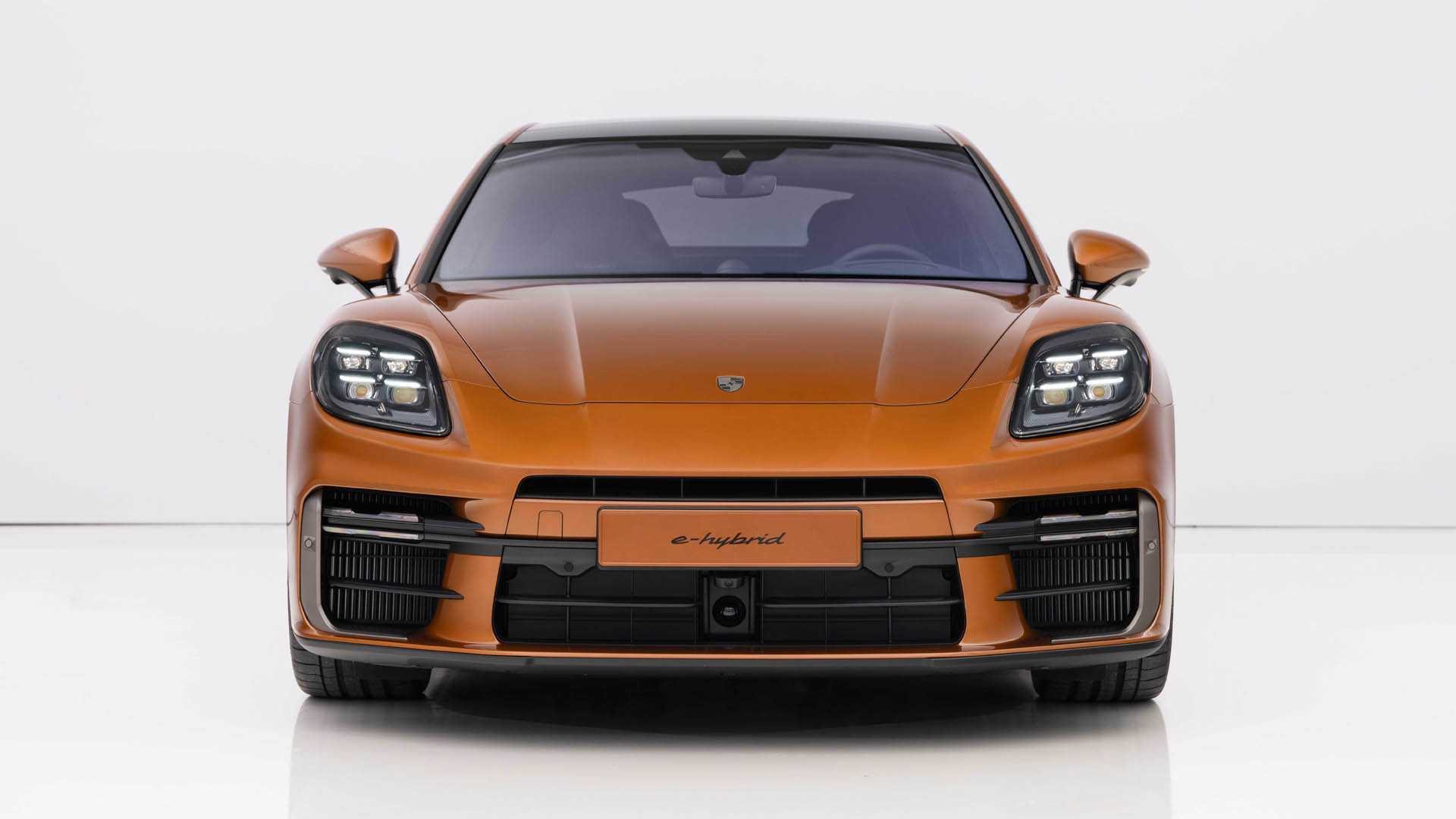 Porsche Panamera 2023 35