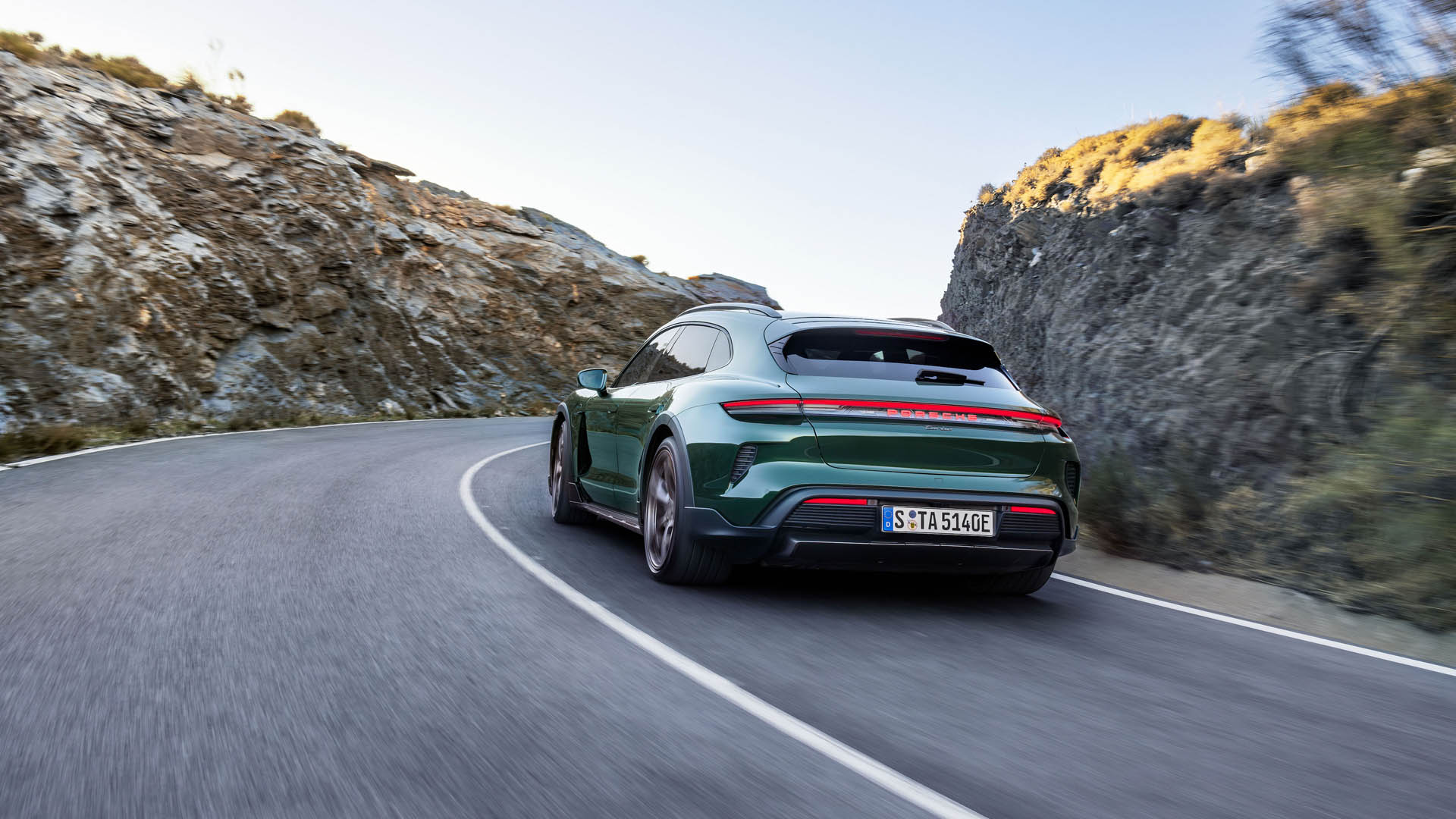 Porsche Taycan 2024 05