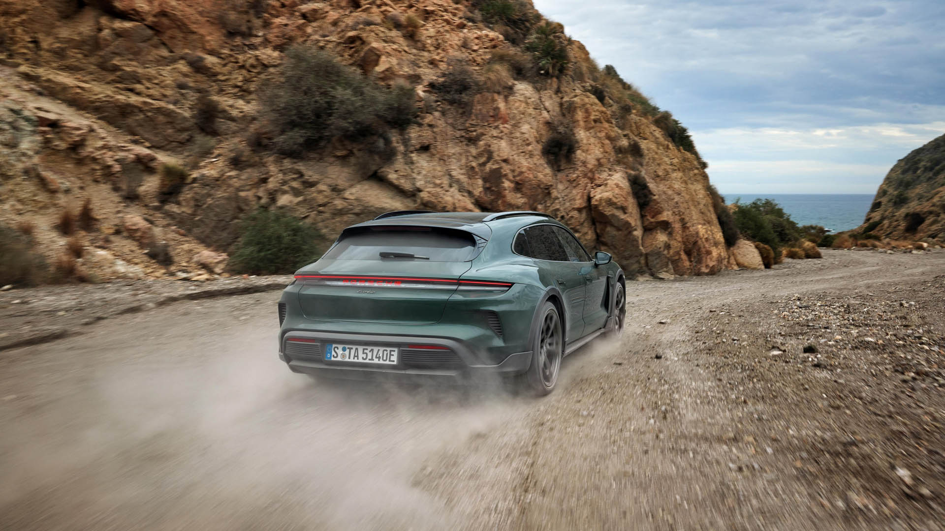 Porsche Taycan 2024 15