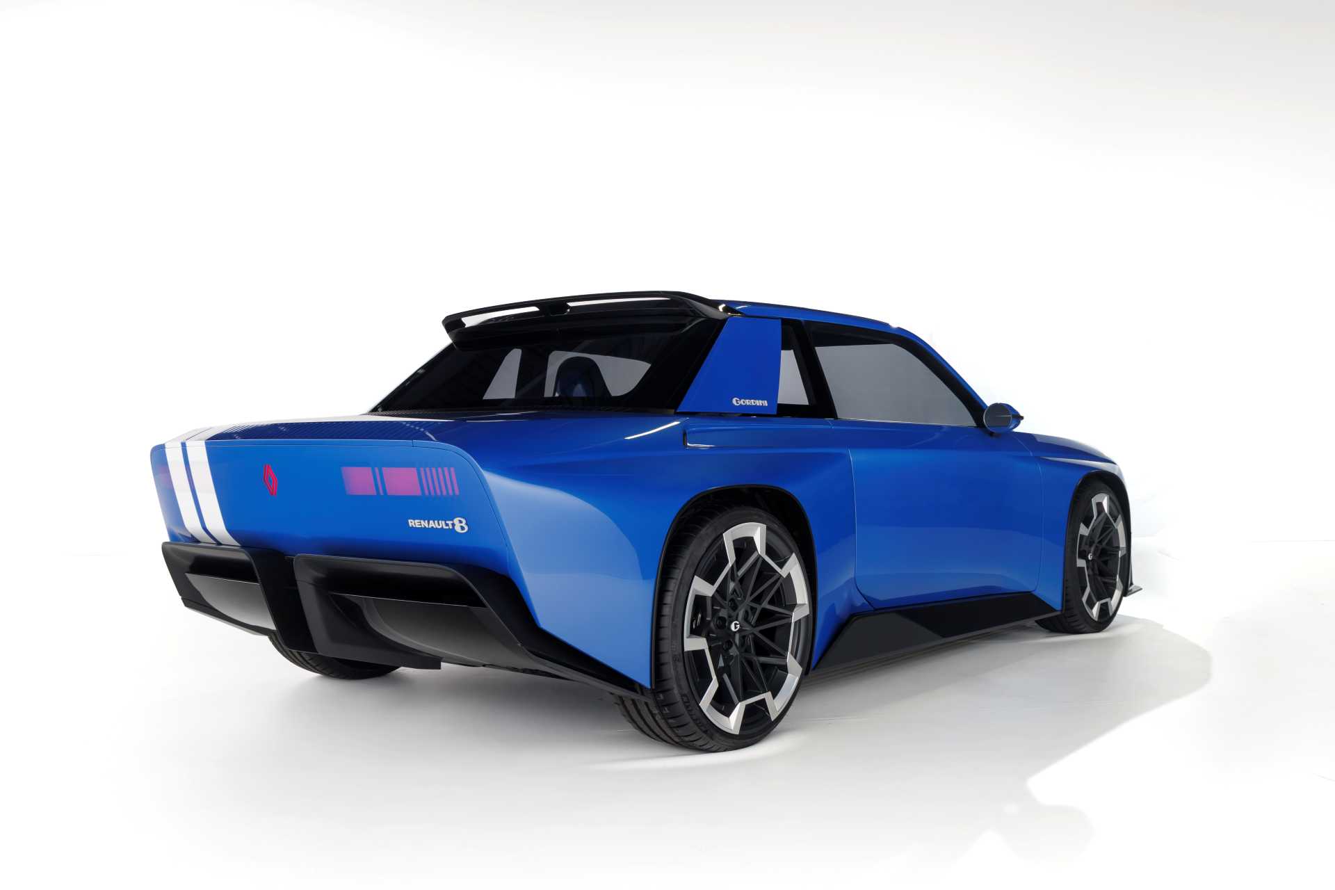 Renault-8-Gordini-Concept 23
