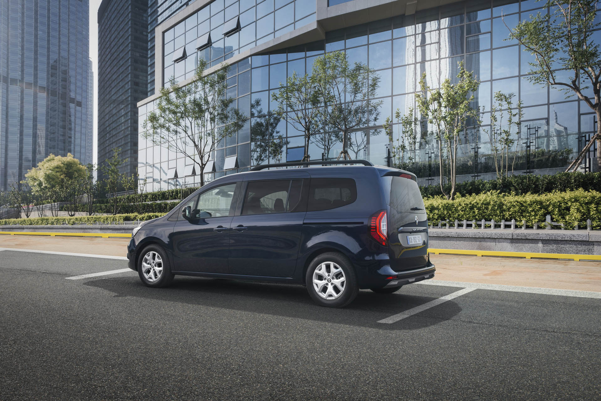 Renault Grand Kangoo 02