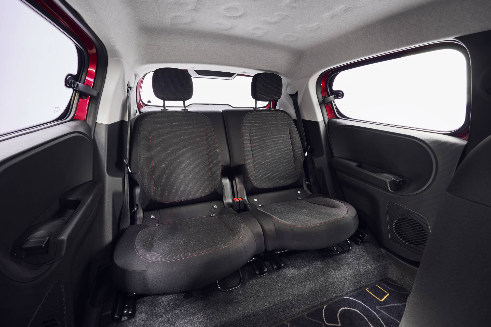 Renault Twingo E-Tech electric - Absolute Red 16