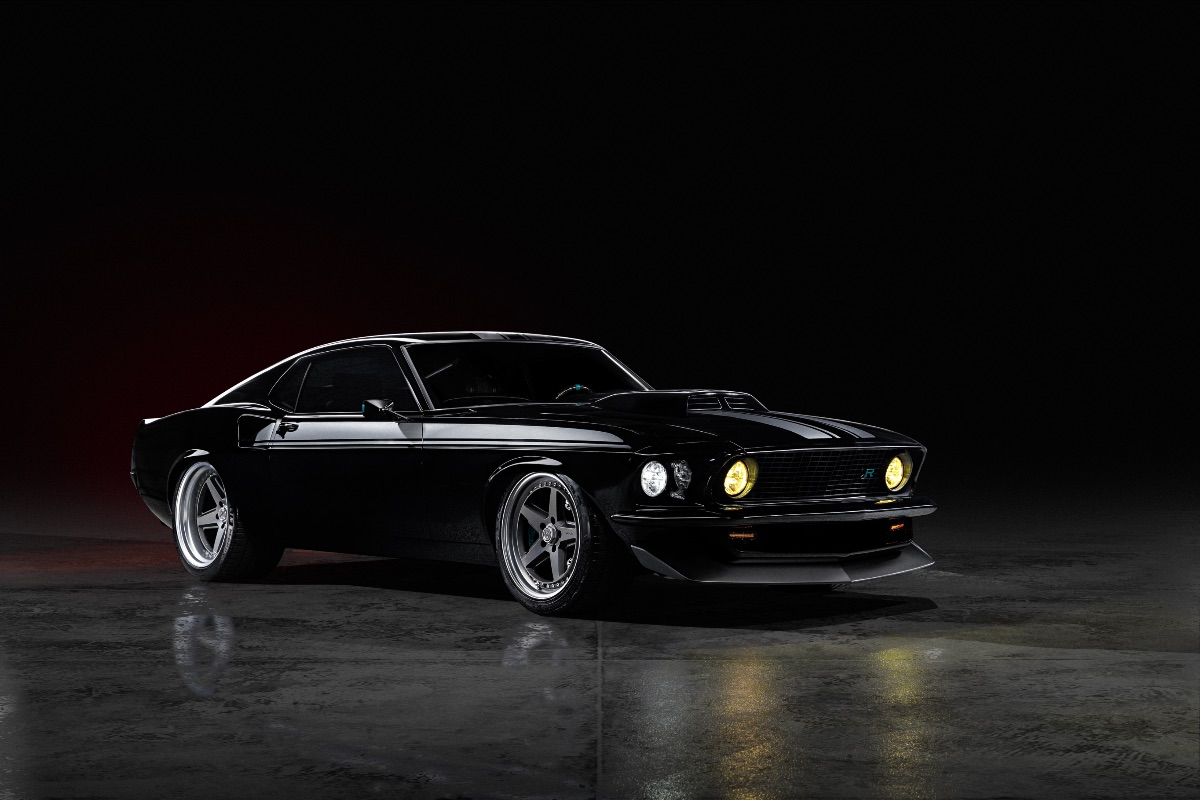 Ringbrothers 1969 Ford Mustang KINGPIN