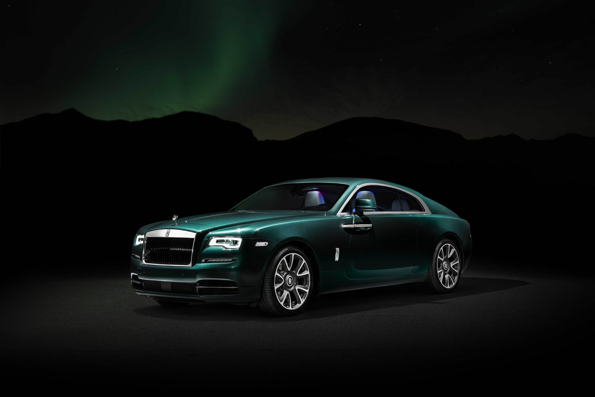 rollsroyceauroraborealiswraiths05