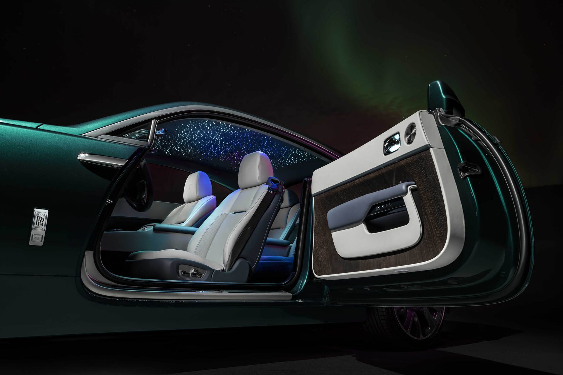 rollsroyceauroraborealiswraiths11