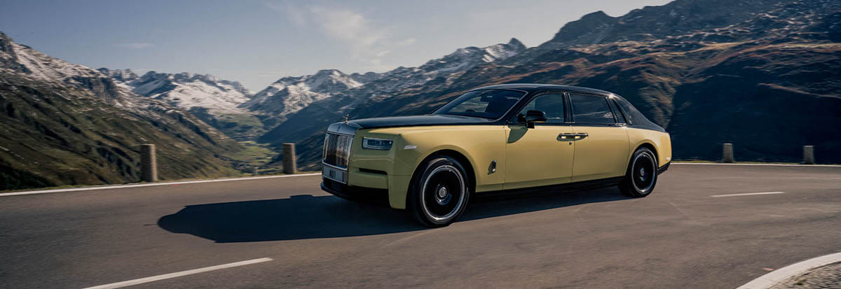 rolls-royce phantom goldfinger nyito