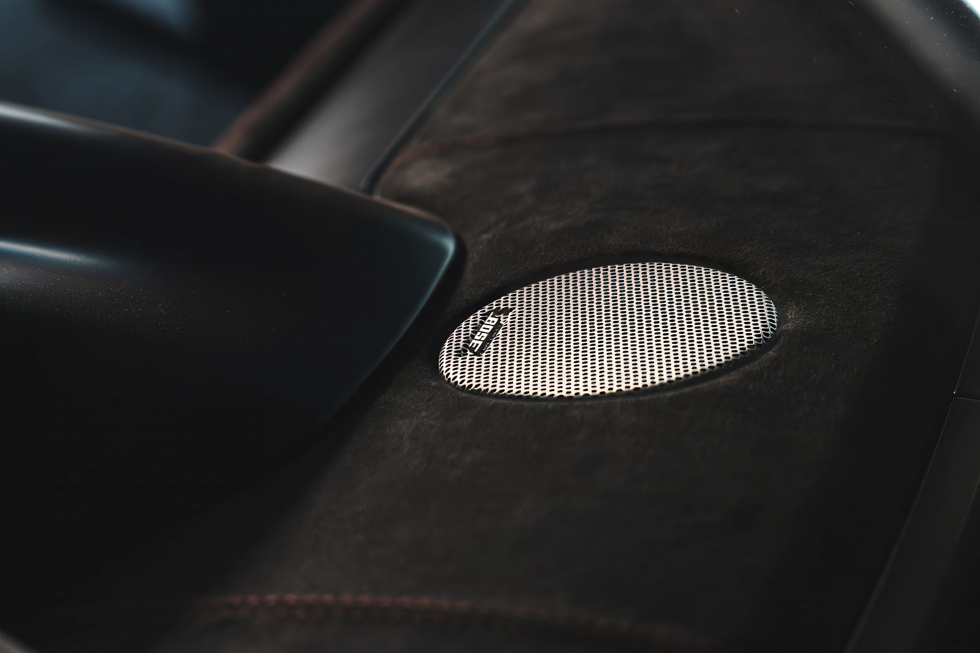 TALOS Ferrari XXT Bose speaker