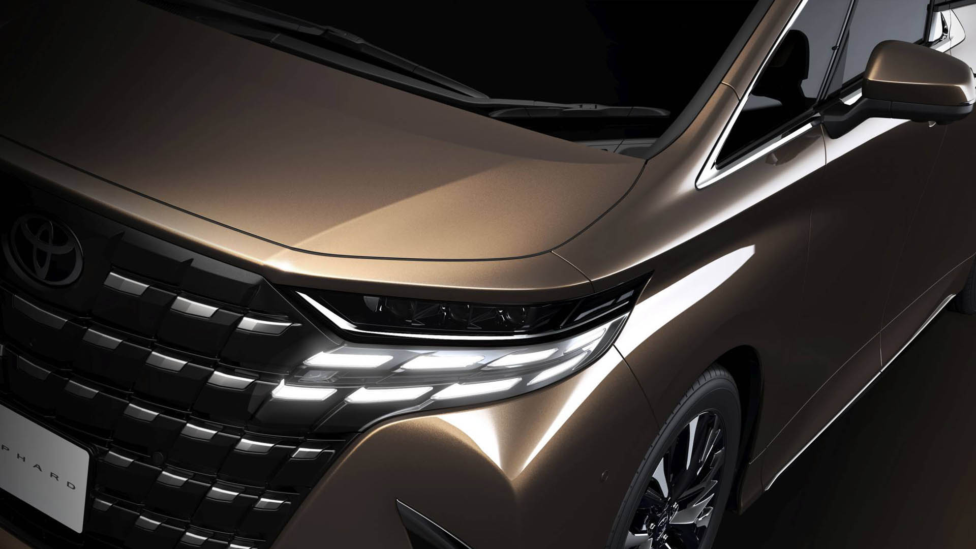 toyota alphard 5