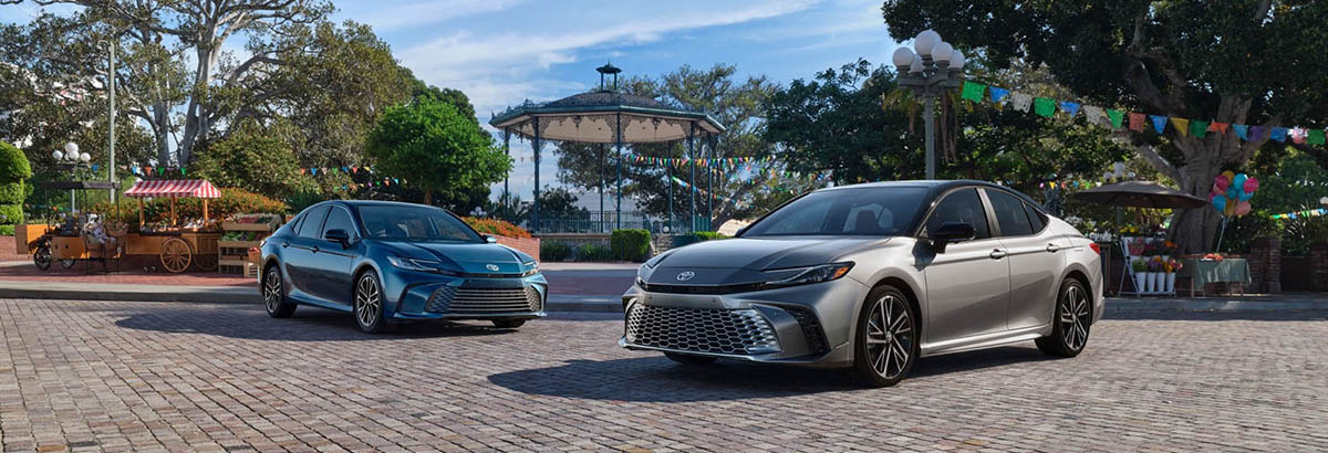 Toyota Camry 2025 nyito