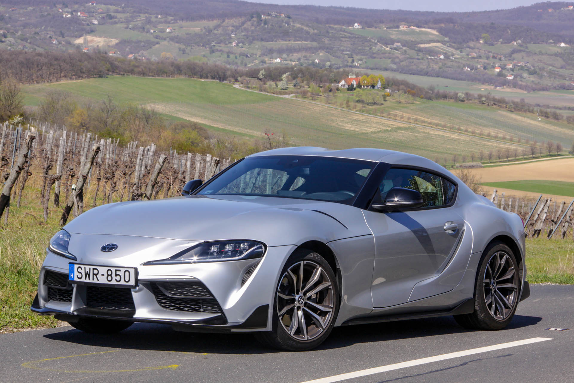toyotagrsupradynamic2022sz01