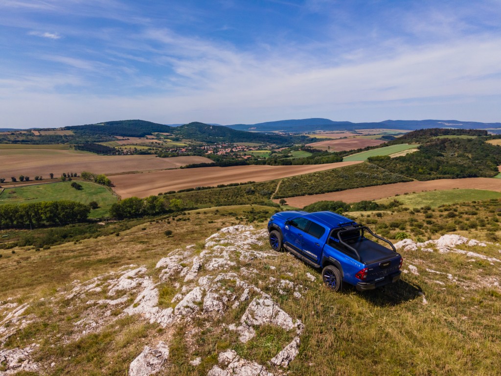 Toyota Hilux Modvix Adventure Edition 3