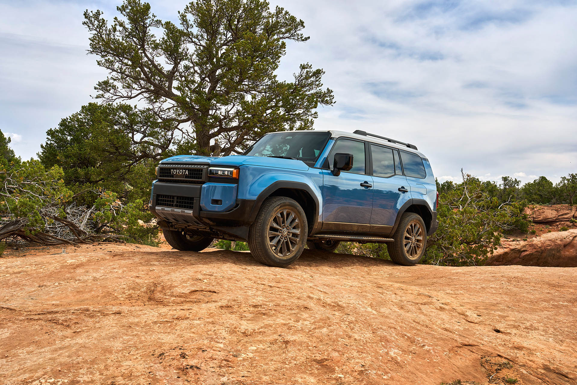 toyota land cruiser 2024 14
