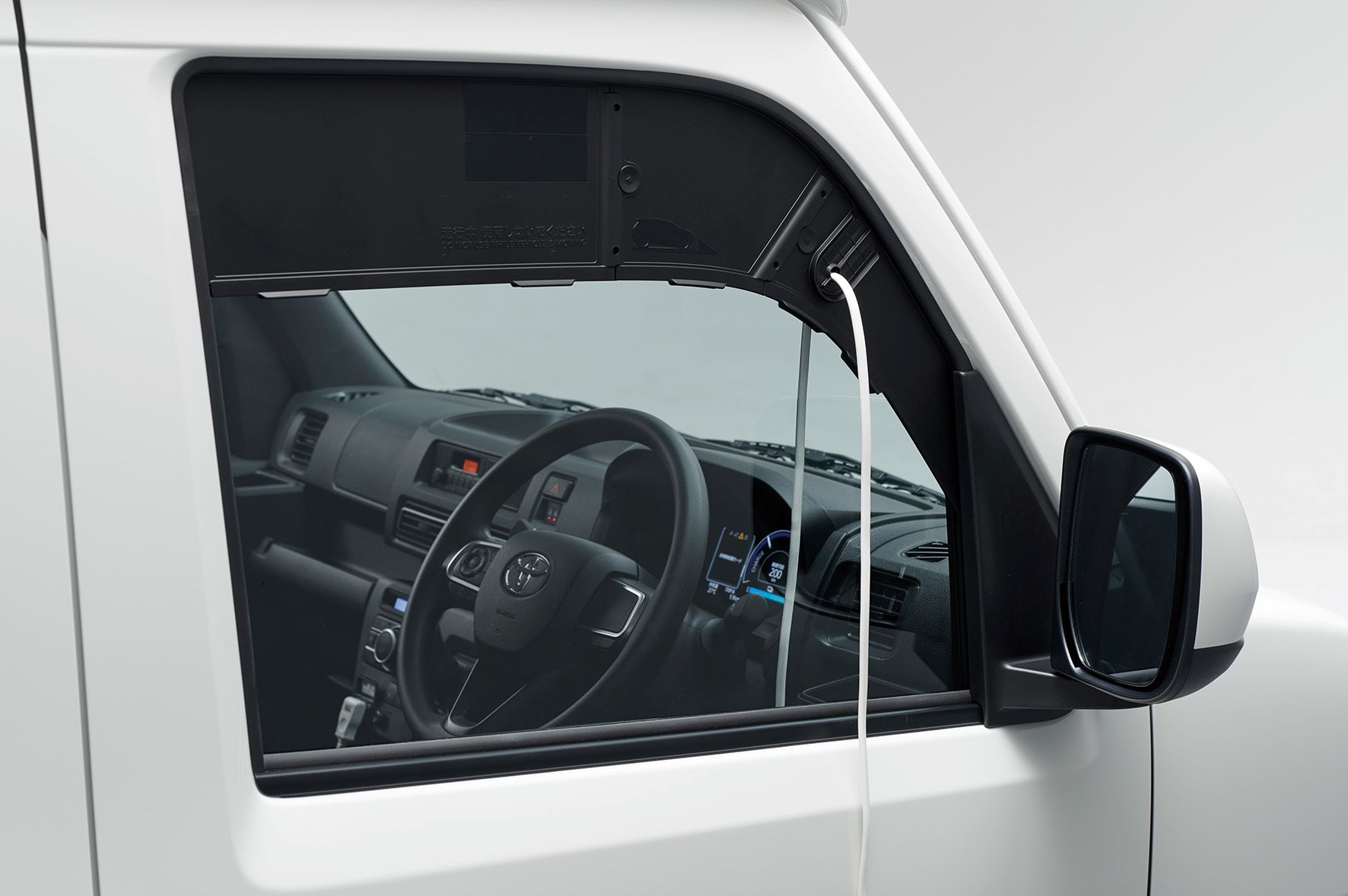 toyota pixis van bev 07