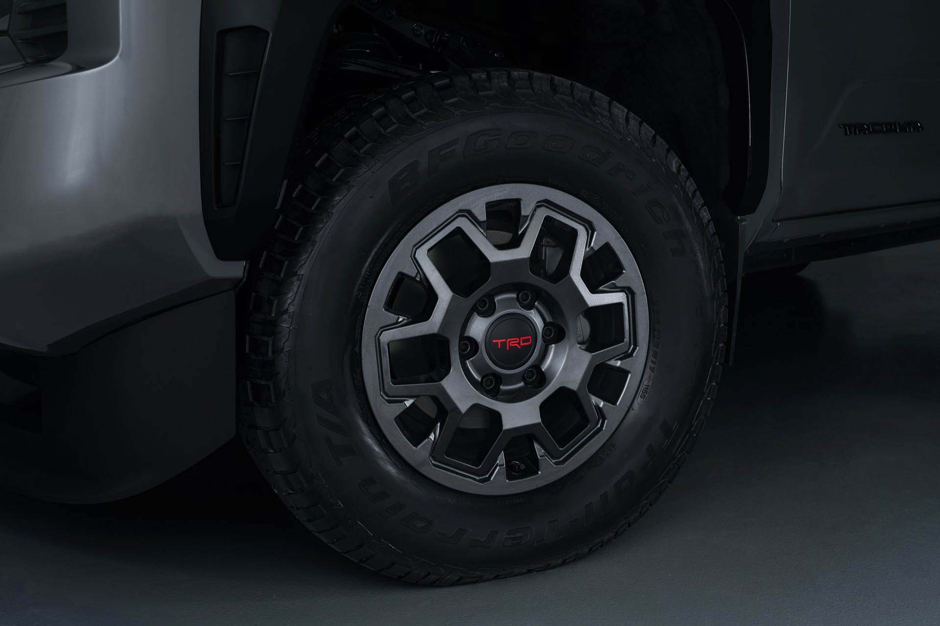 Toyota Tacoma TRD 2024 05
