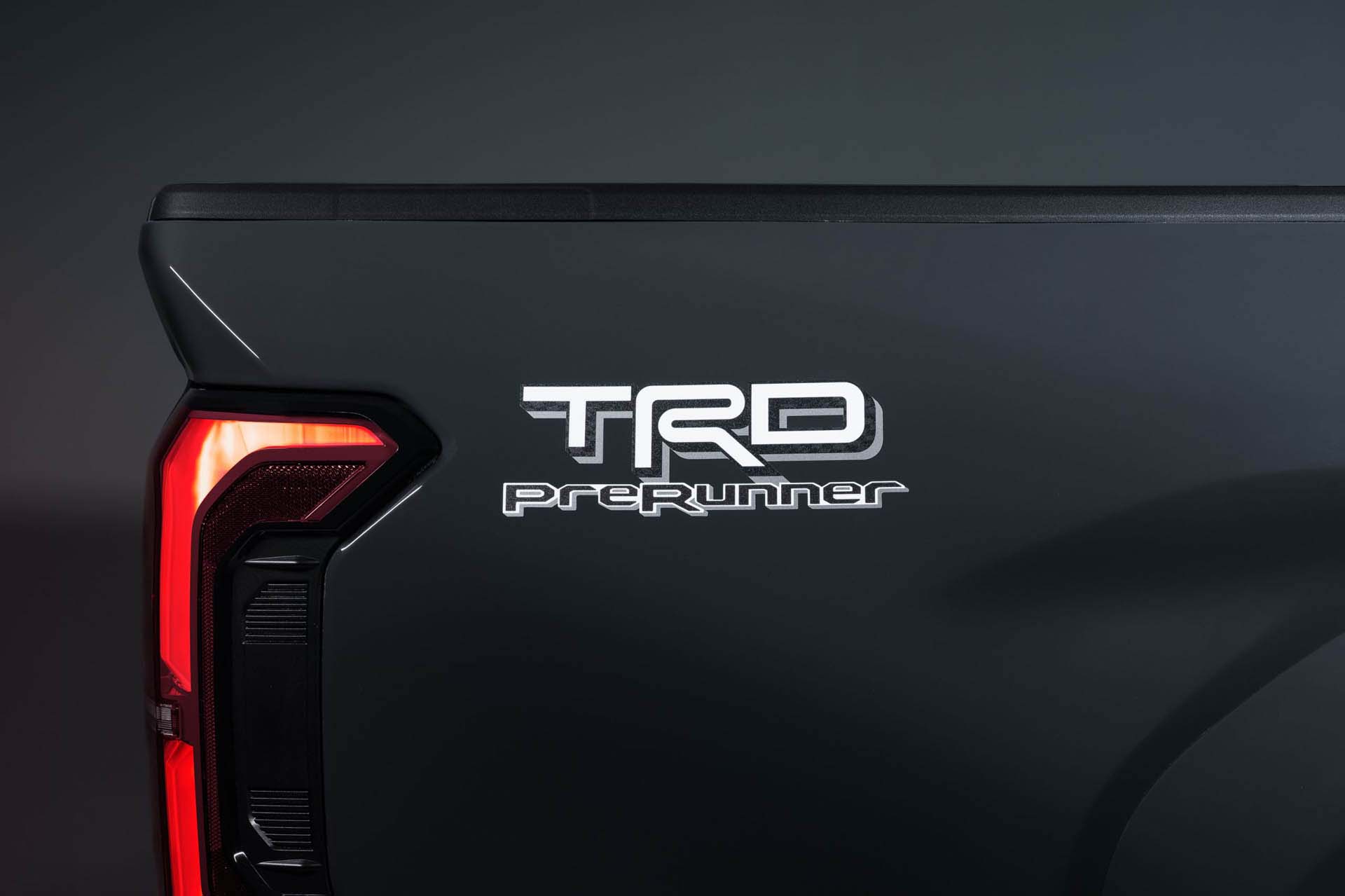 Toyota Tacoma TRD 2024 06