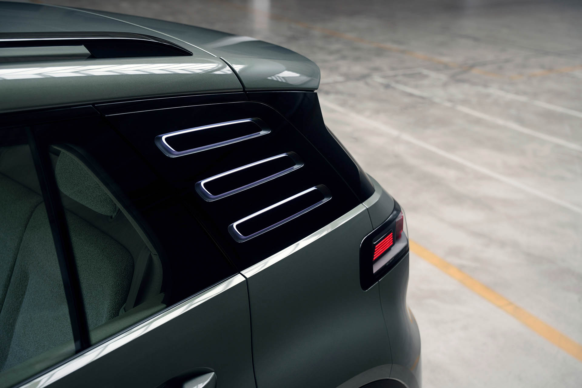 Volkswagen ID Cross Concept 13