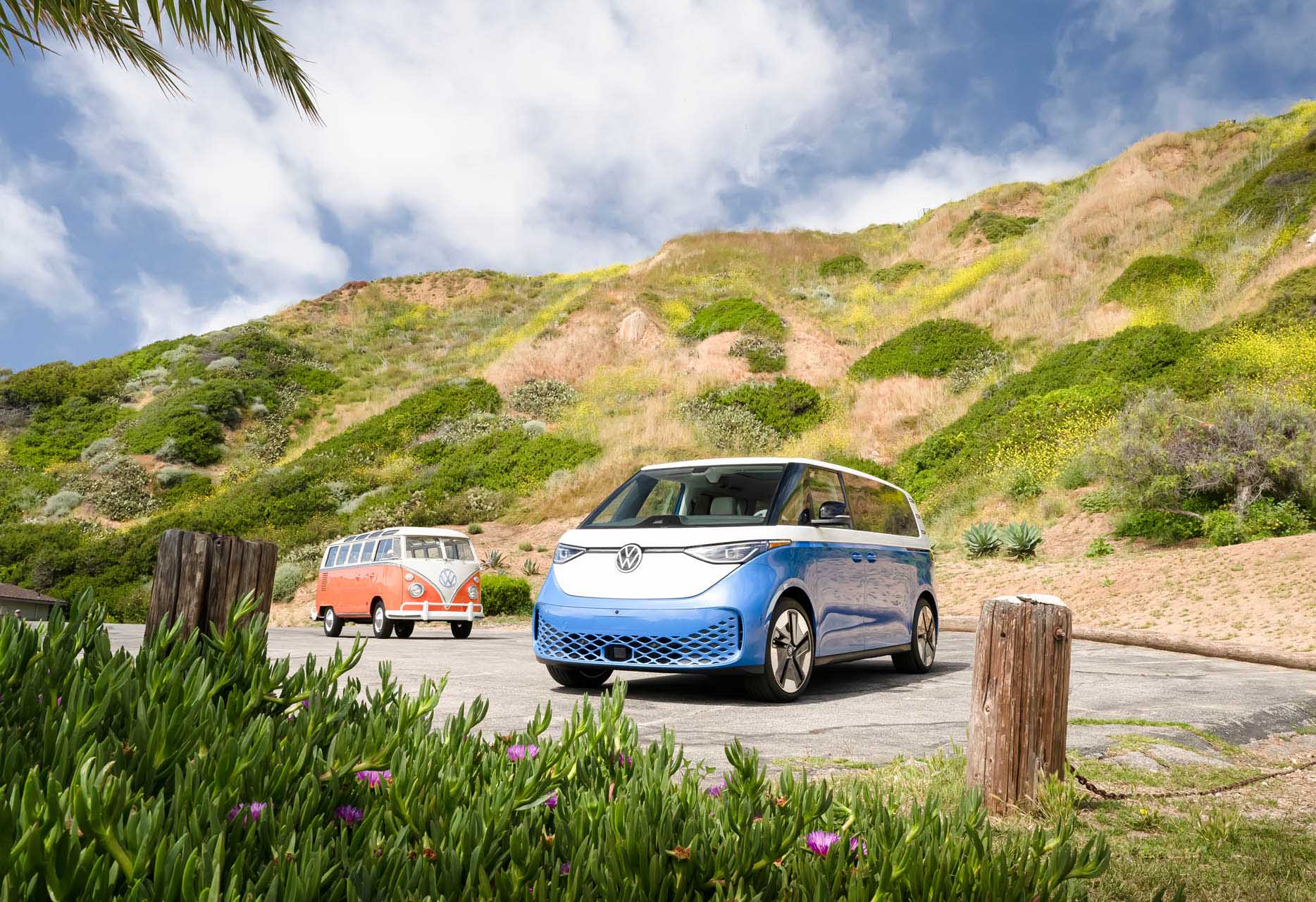 Volkswagen IDBuzz three-row 07