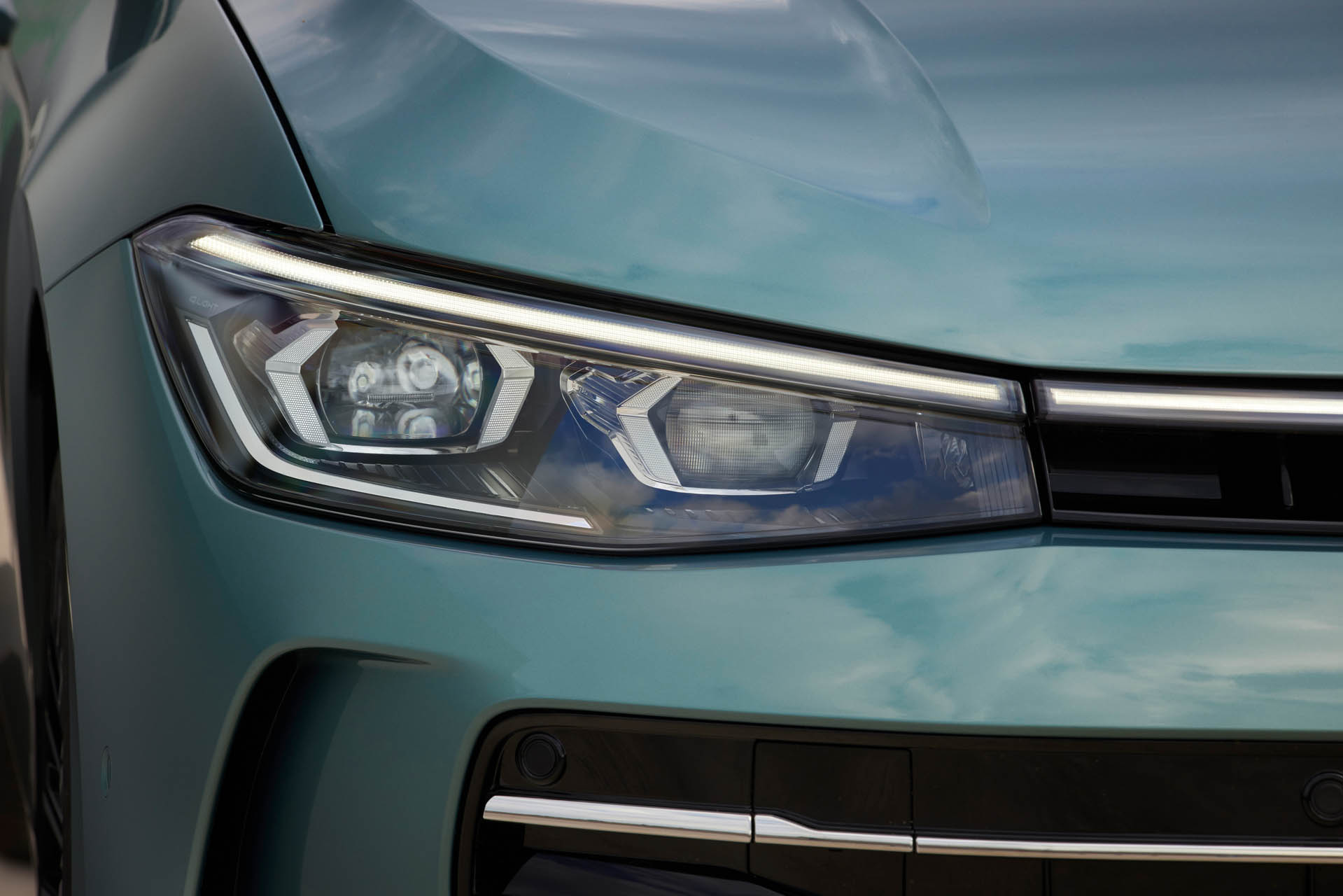 Volkswagen Passat Variant 2023 14
