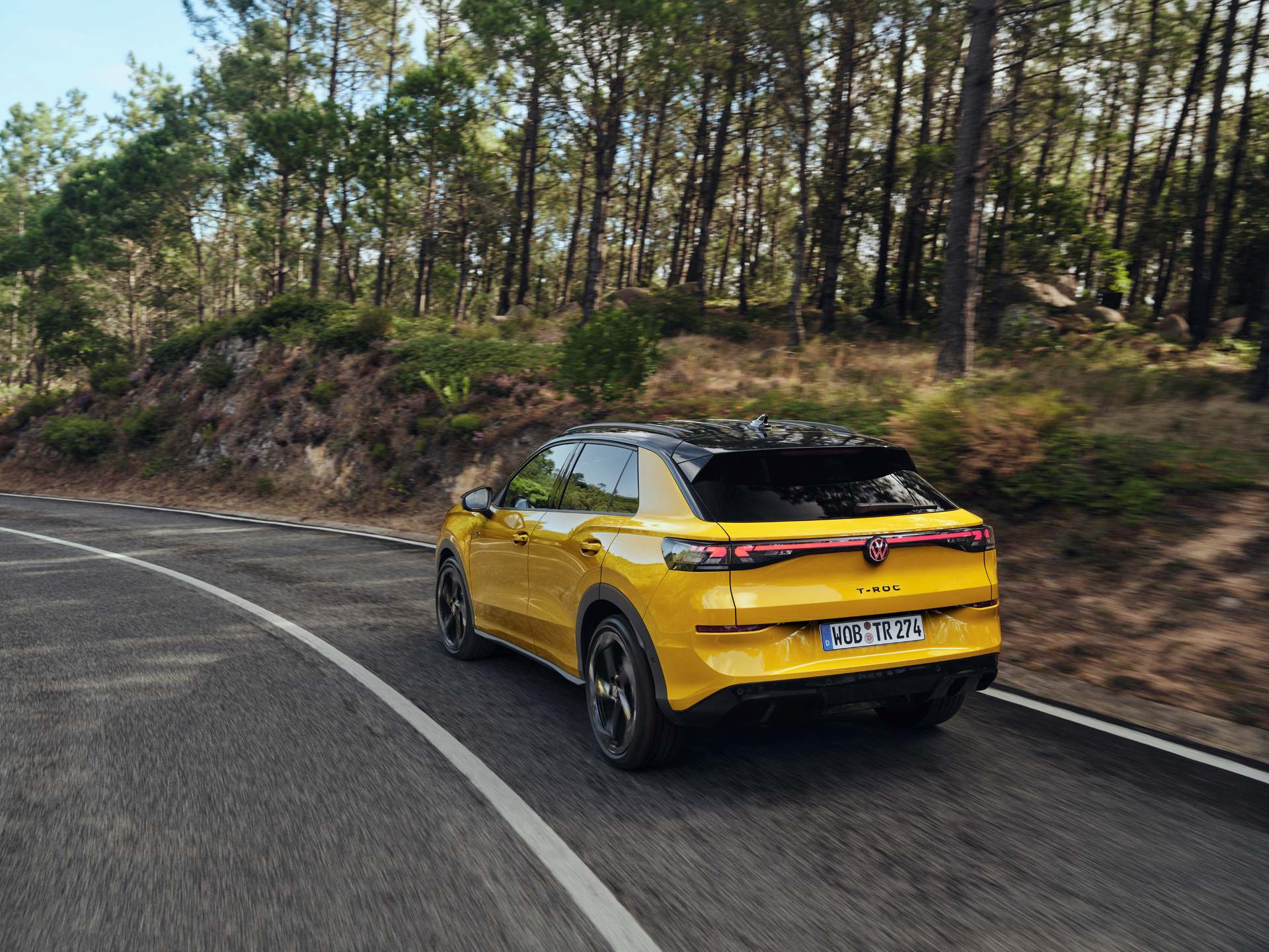 Volkswagen T-Roc 2026 24