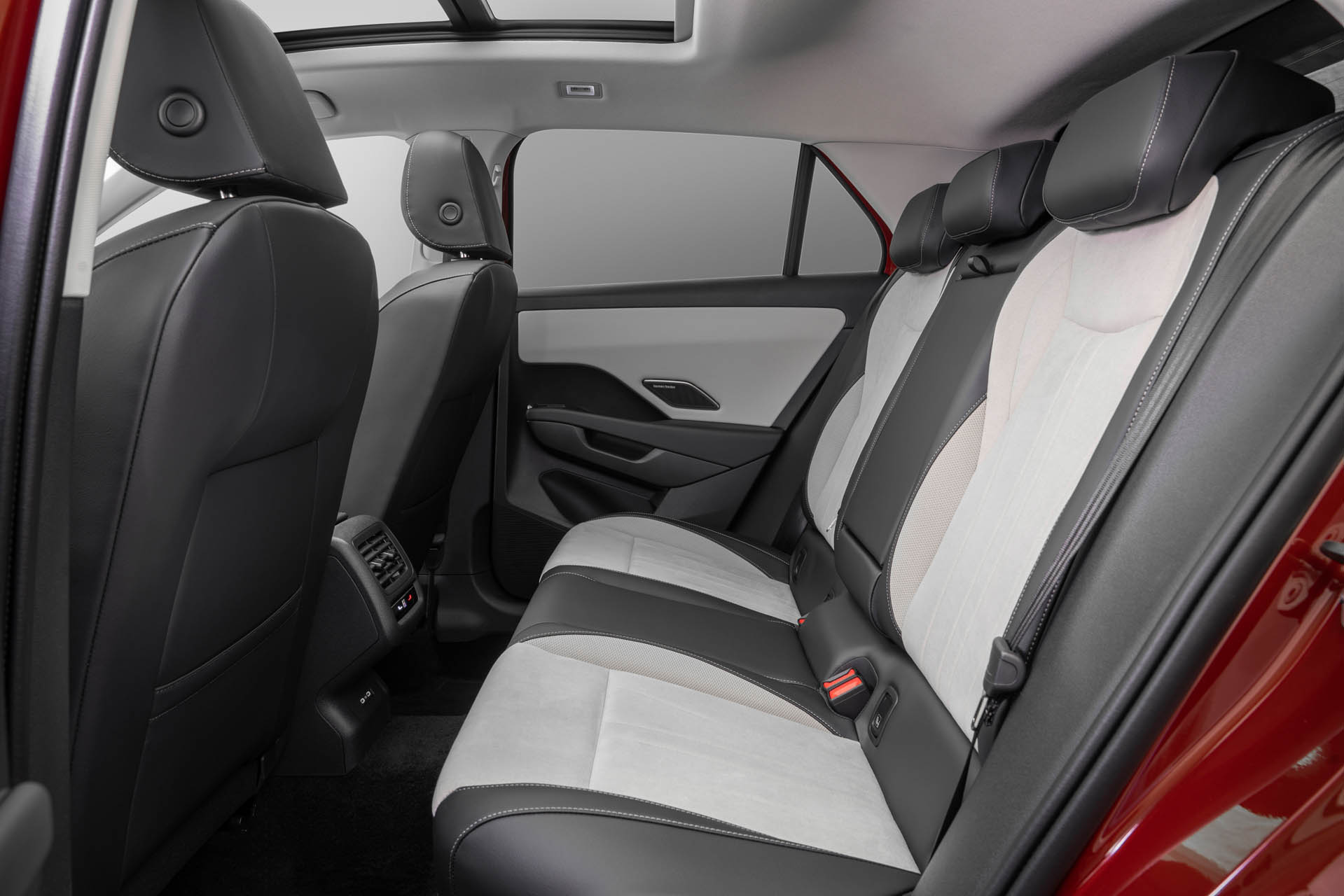 Volkswagen T-Roc 2025 57
