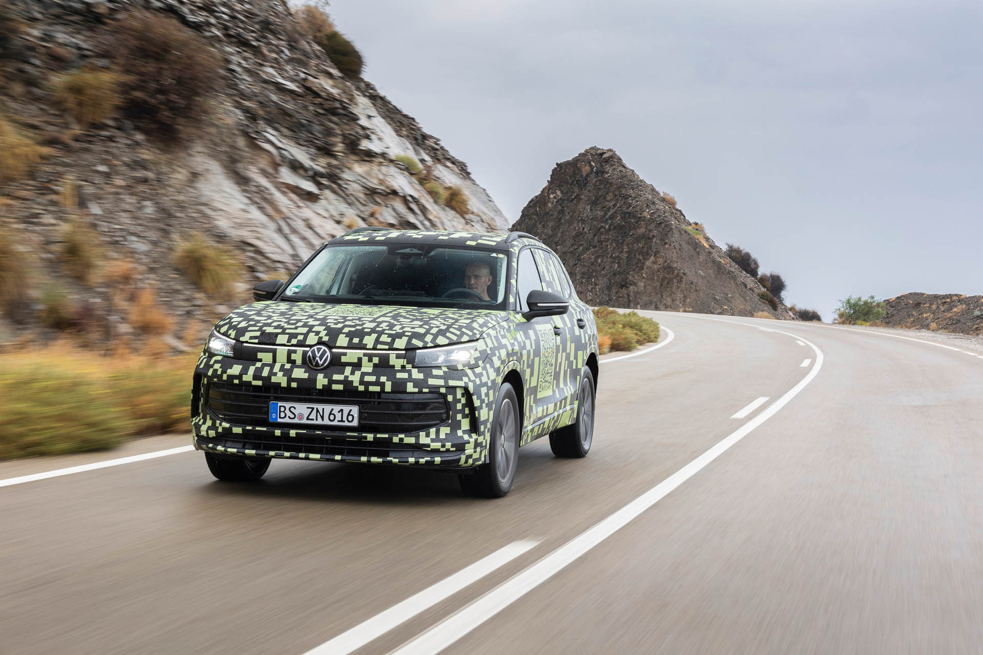 Volkswagen Tiguan camouflage 11