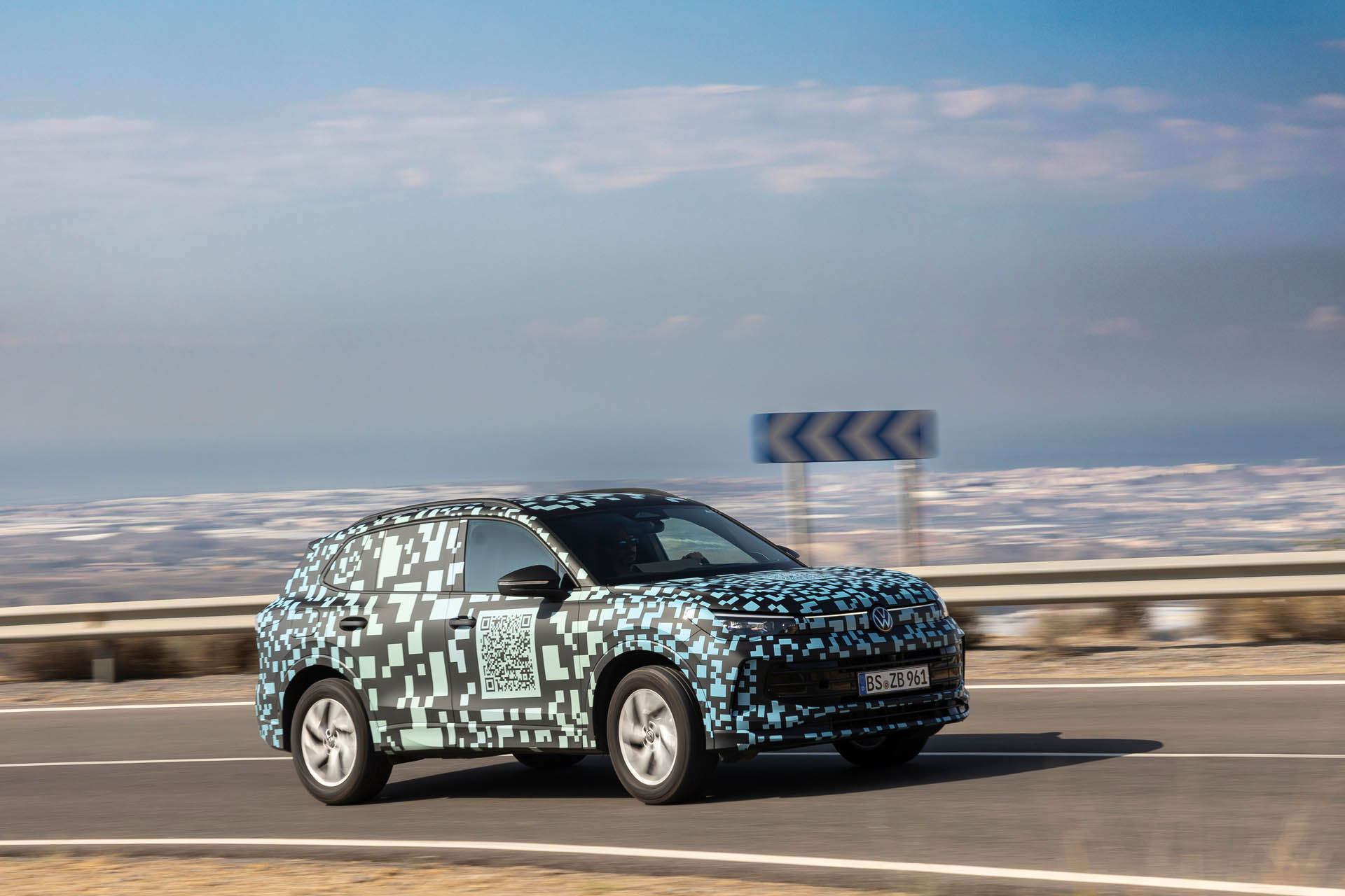 Volkswagen Tiguan camouflage 17