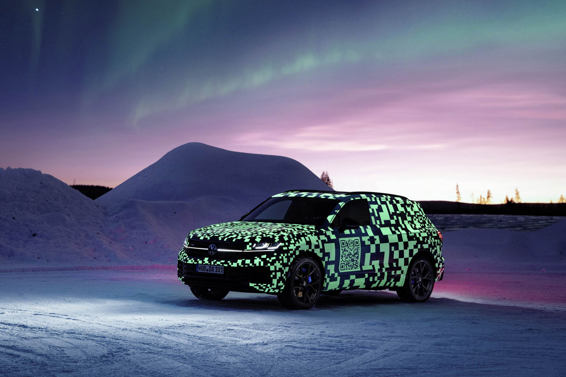 volkswagentouareg2023wintertest30