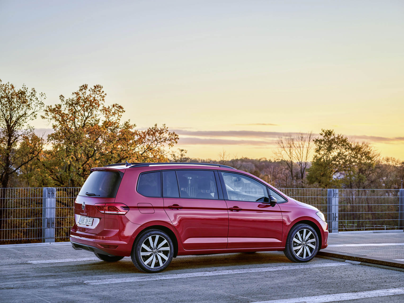 Volkswagen Touran - 20 eves 16