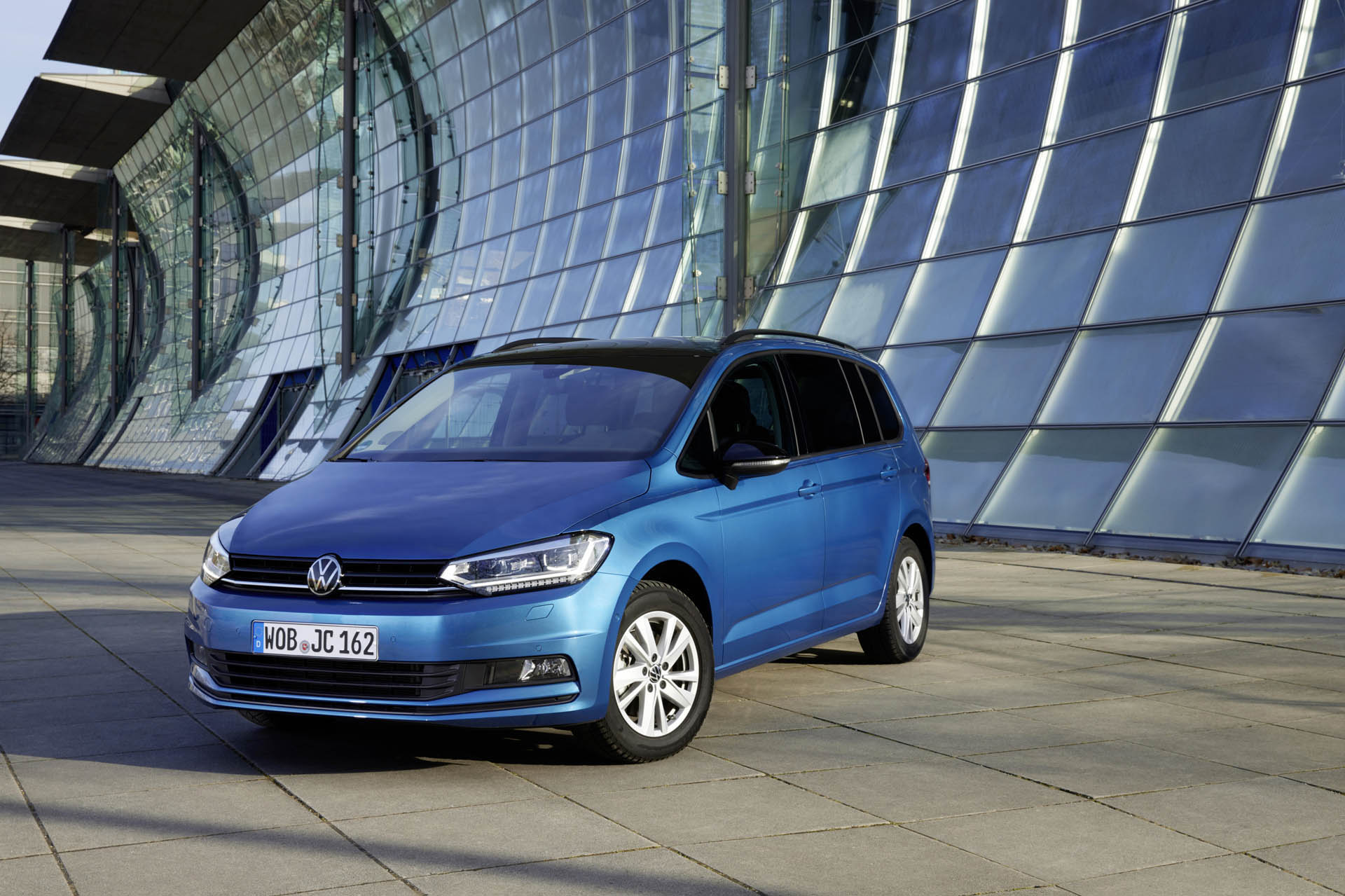 Volkswagen Touran - 20 eves 27