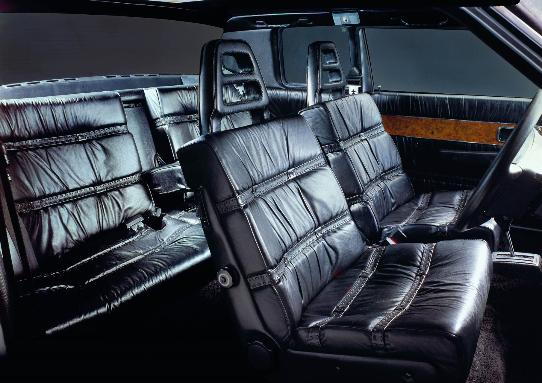 206106 Volvo 262 C