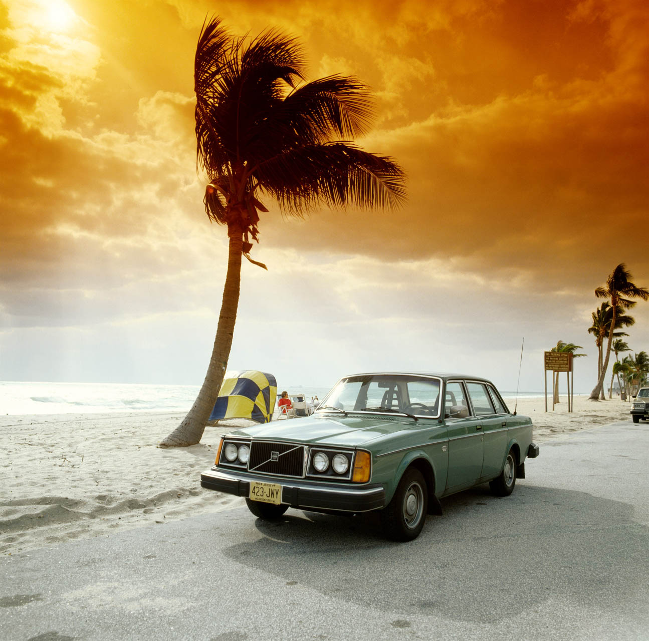 6092 Volvo 244 GL USA