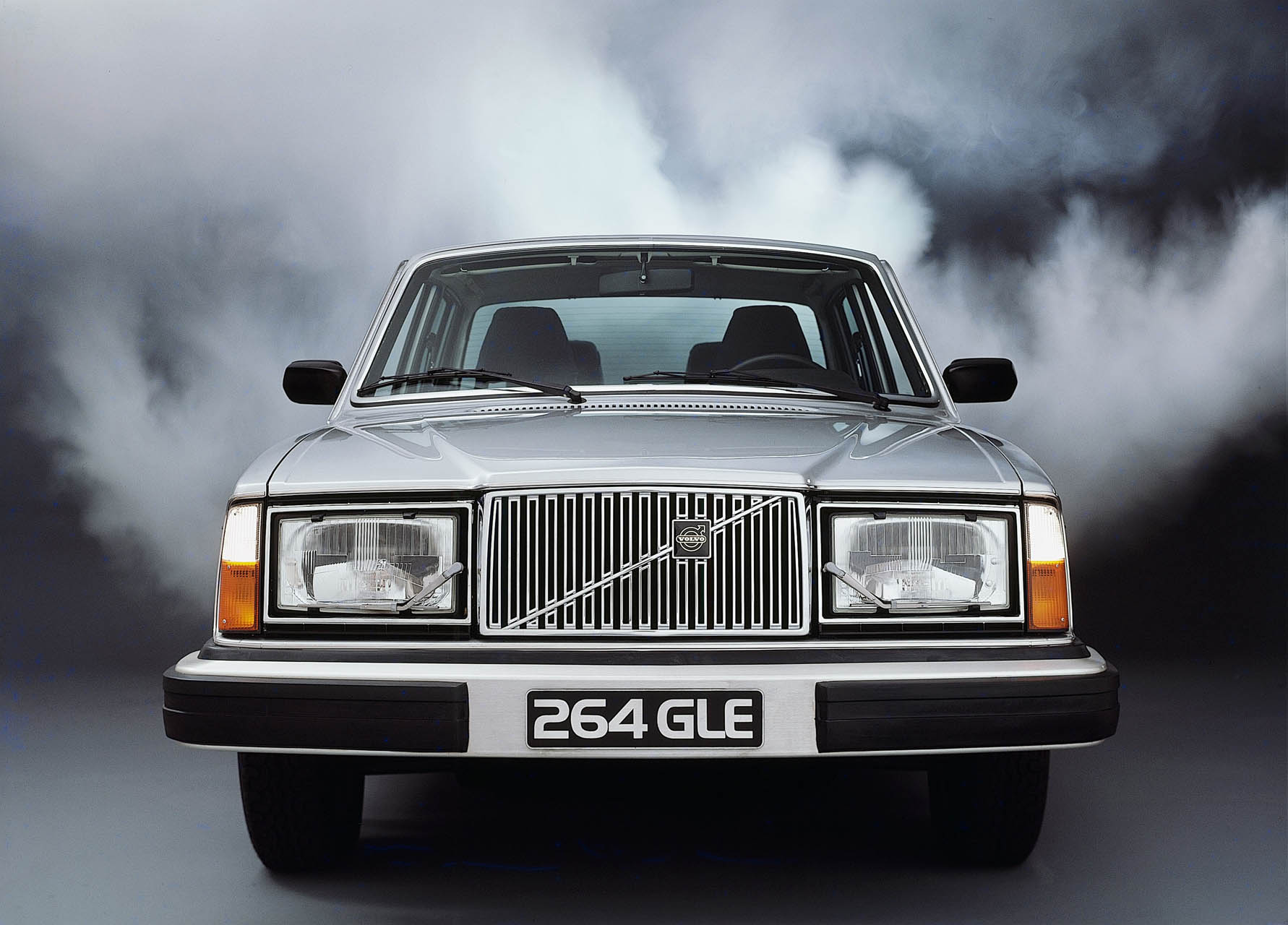 Volvo 264 GLE 01
