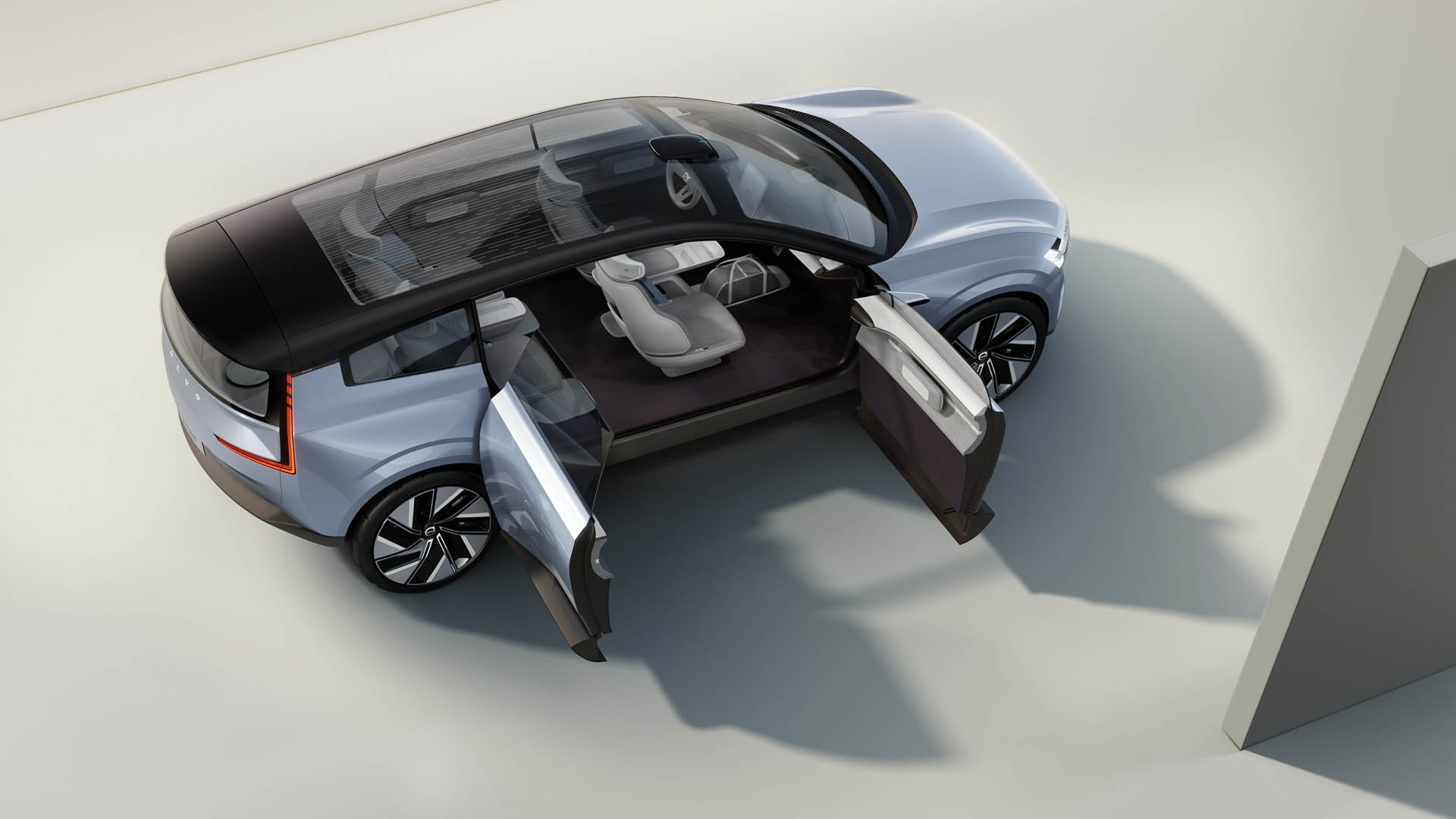 volvoconceptrecharge03