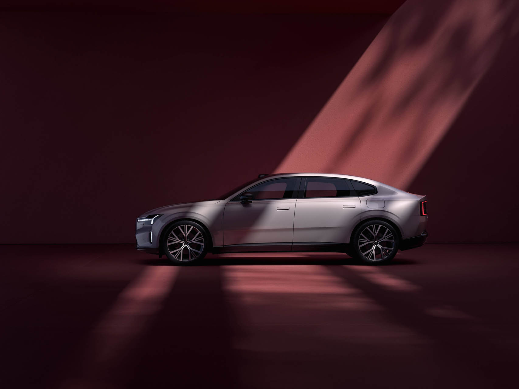 342447 Volvo ES90 Exterior