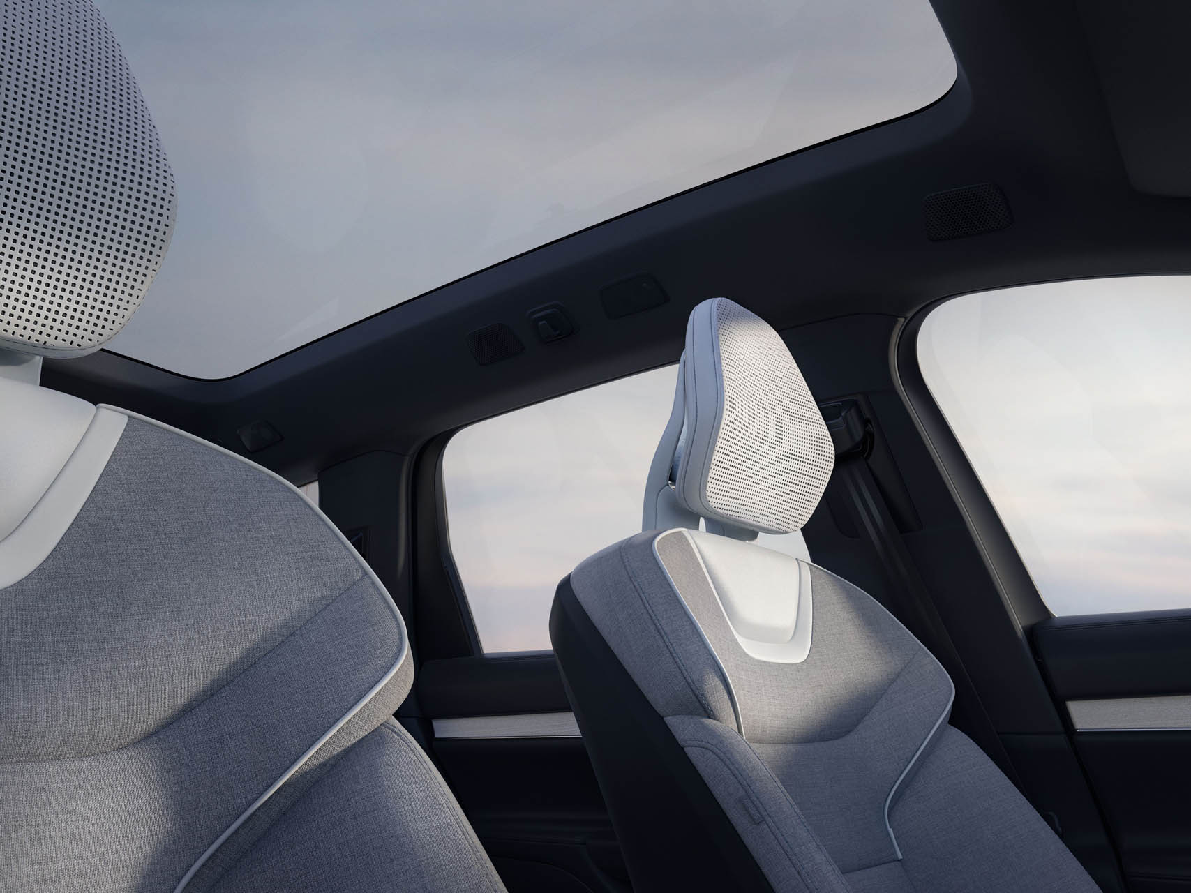 Volvo EX90 19
