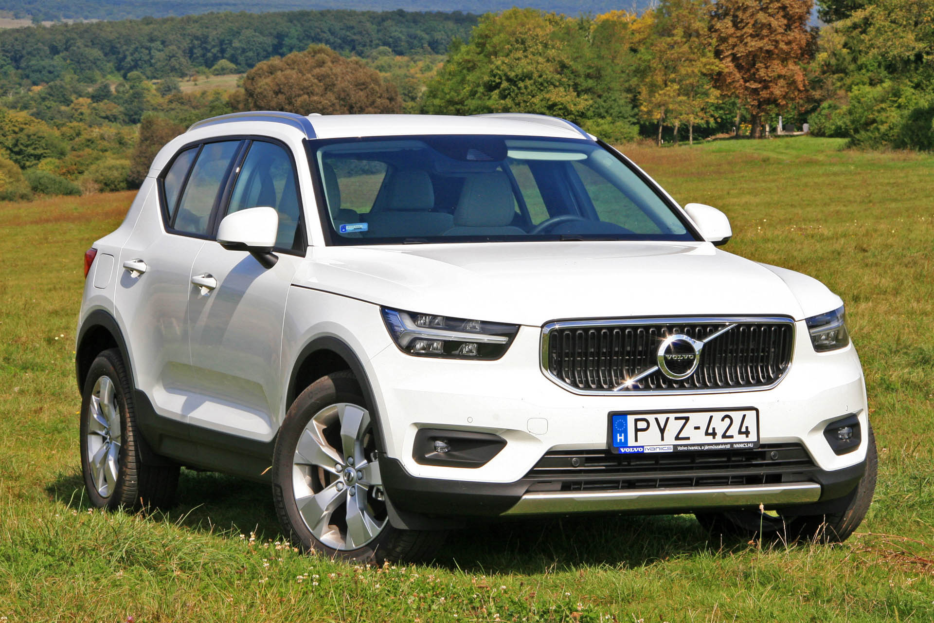volvoxc40t3momentum2018i