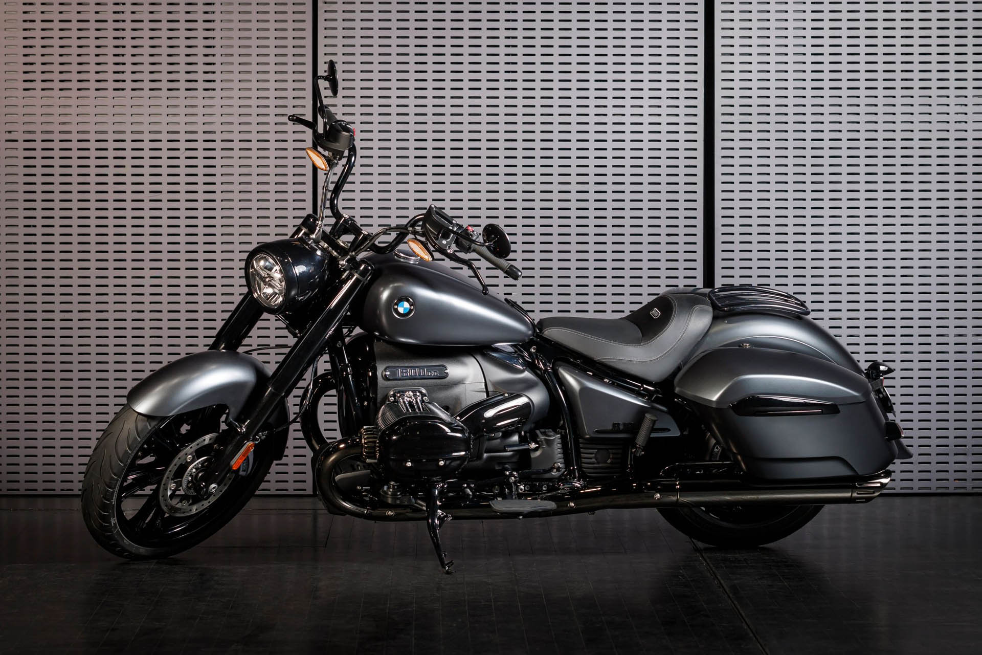 bmw r18 roctane 14