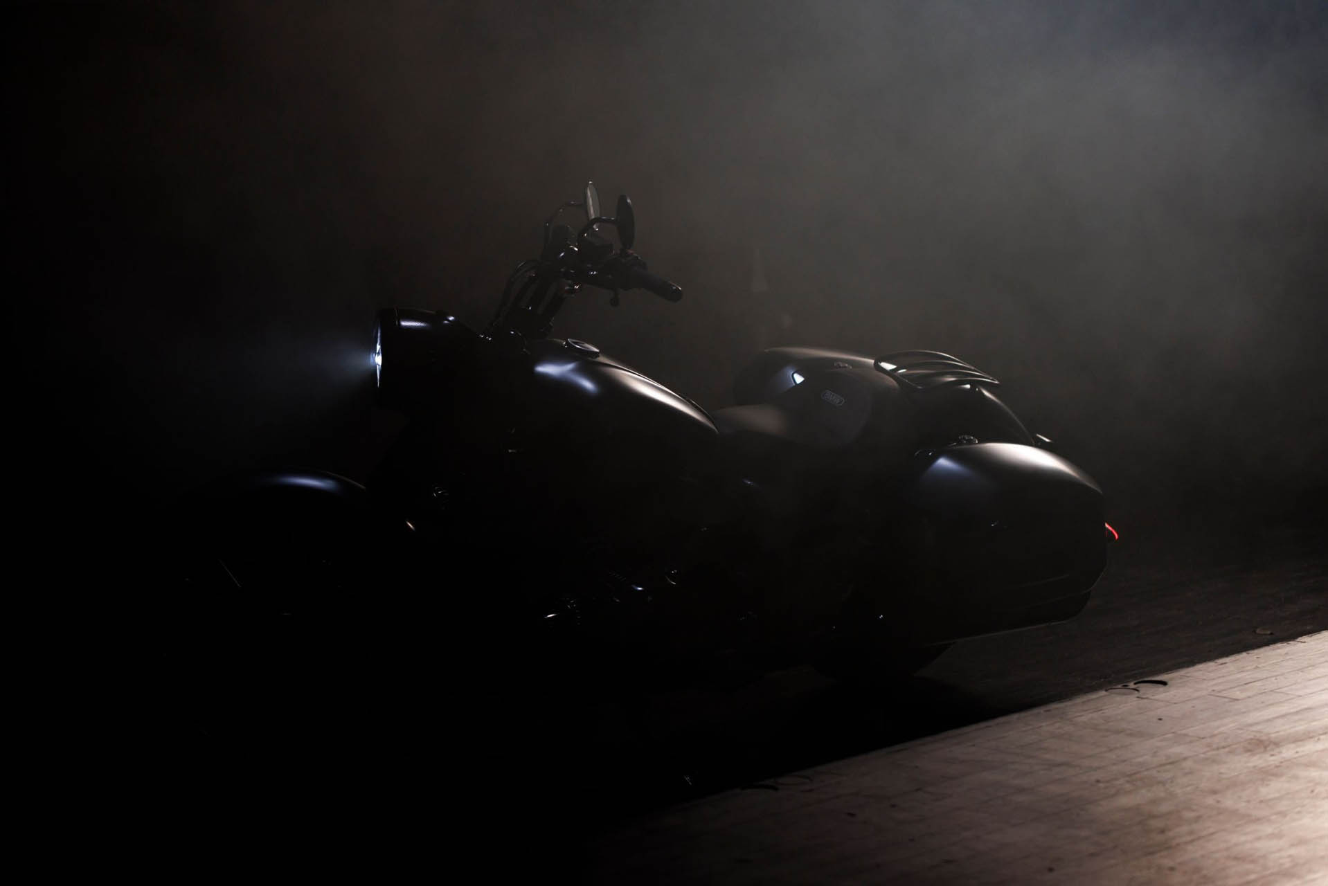 bmw r18 roctane 25