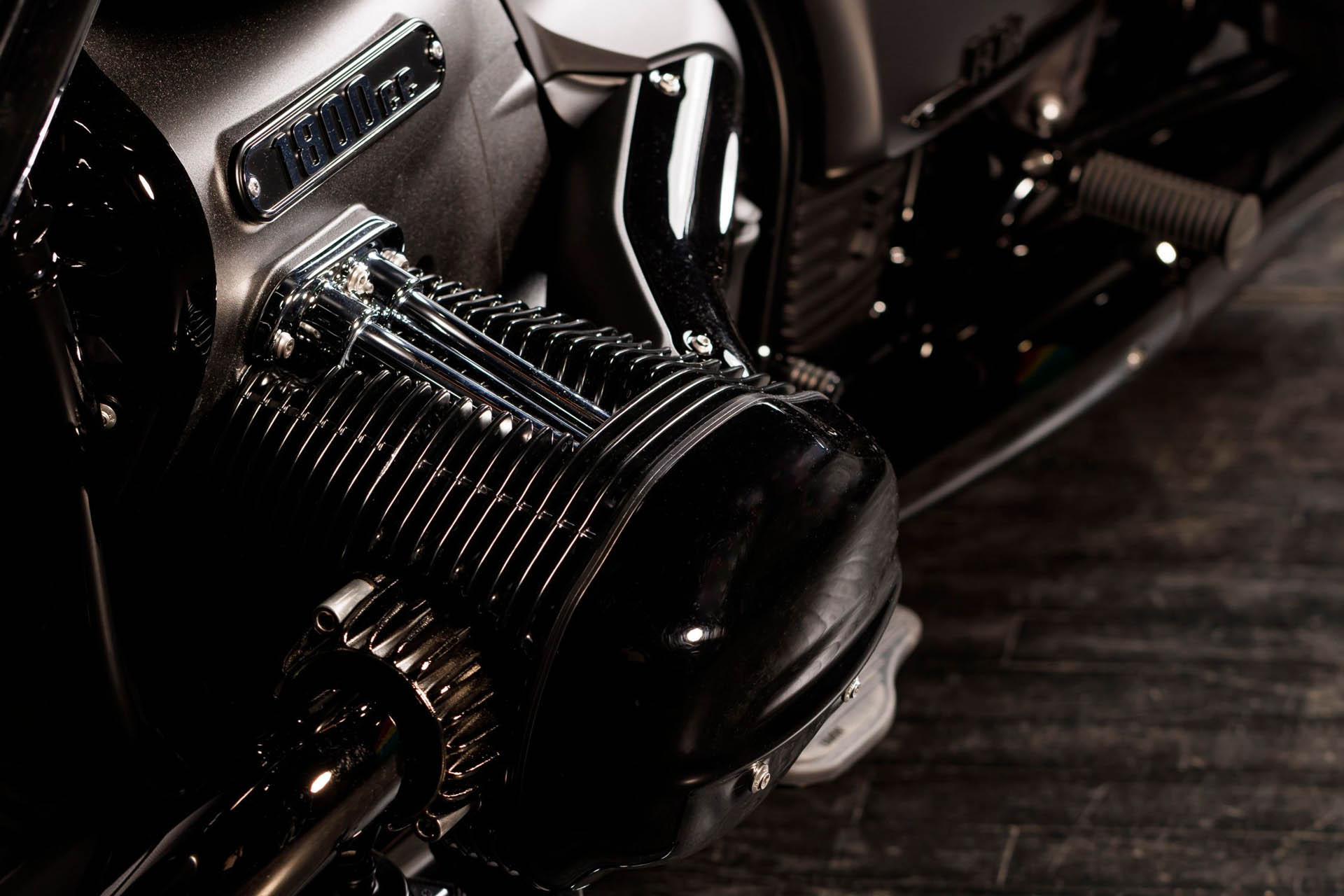 bmw r18 roctane 30